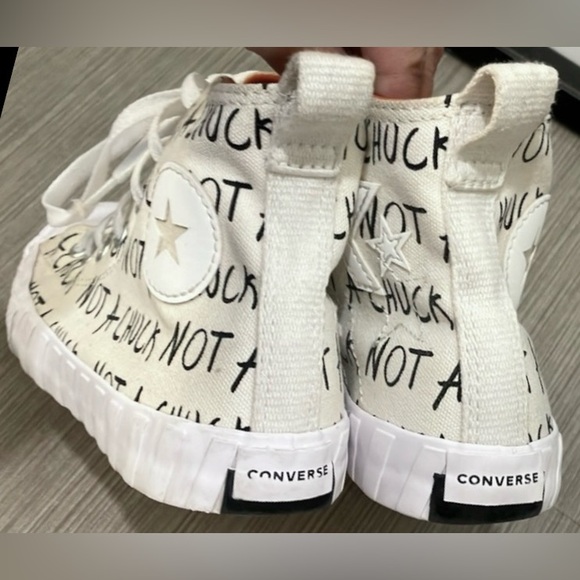 Converse OG CTAS Hi Top Style # 373170C Unisex Youth in Cream color Size 3 - Picture 9 of 12
